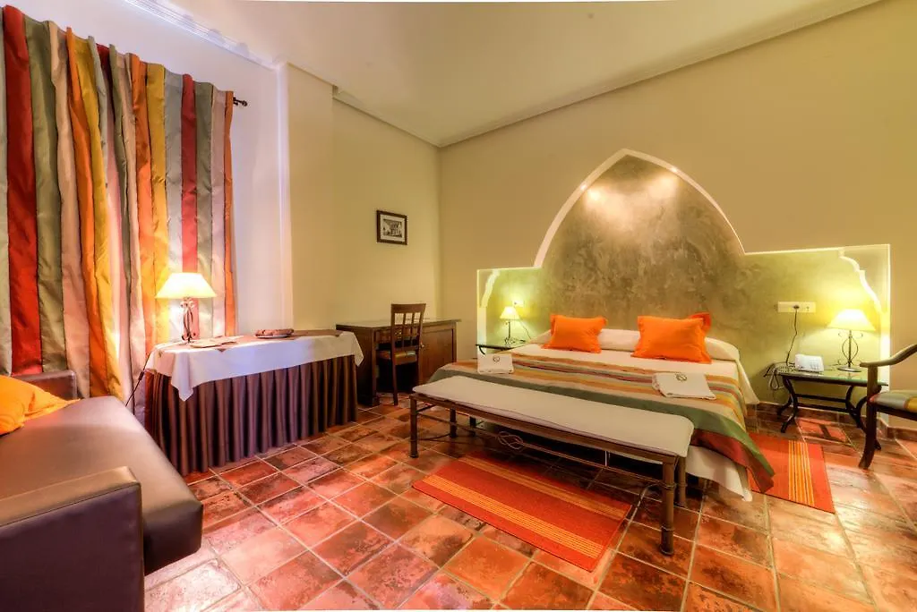 Hotel Cortijo Los Naranjos De San Juan Las Cabezas de San Juan